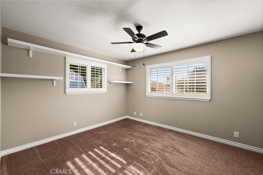 4571 Mimosa Drive