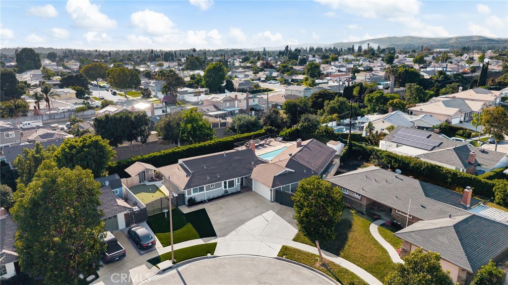 4571 Mimosa Drive