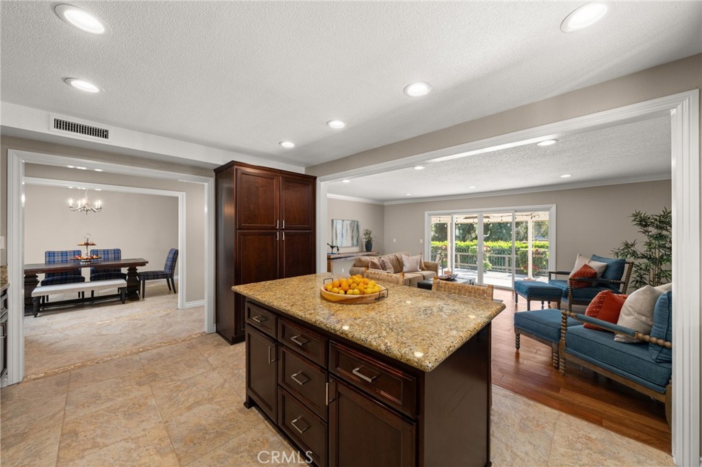 4571 Mimosa Drive