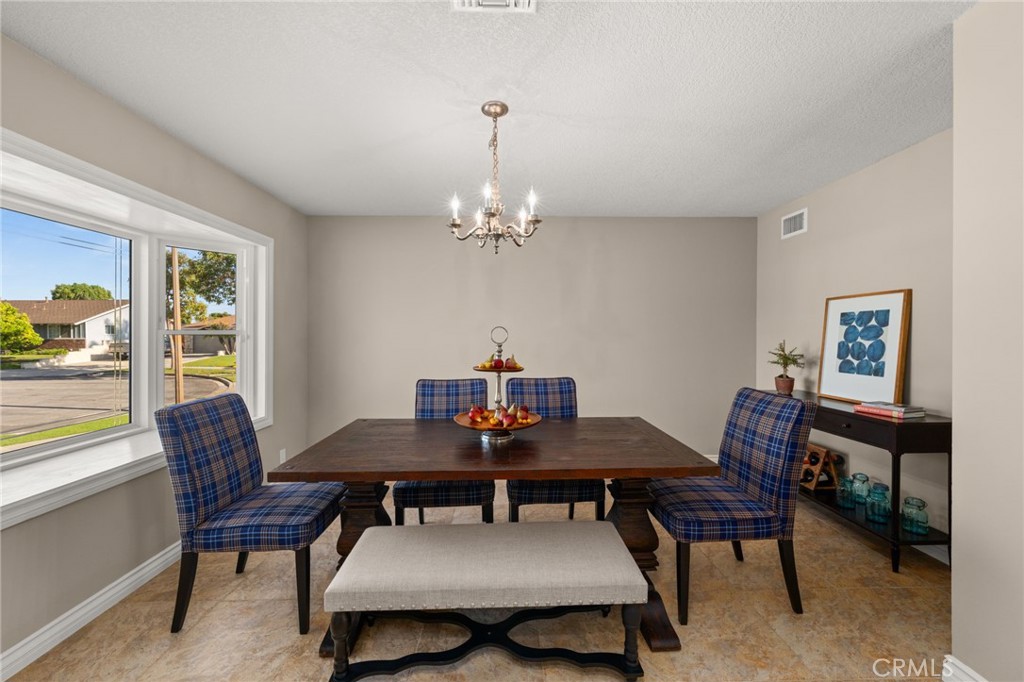 4571 Mimosa Drive