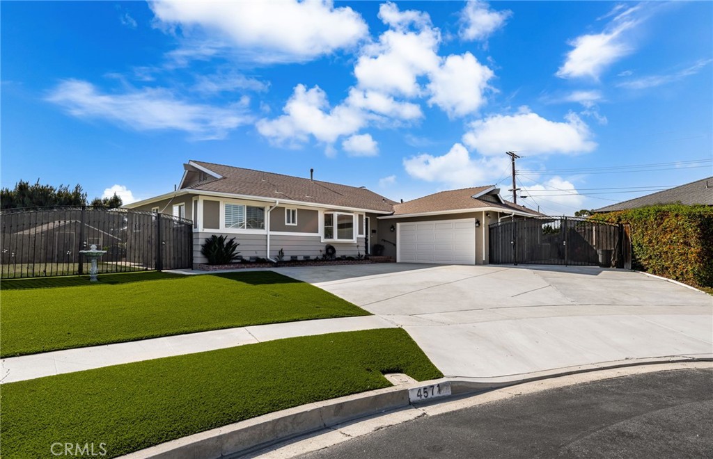 4571 Mimosa Drive