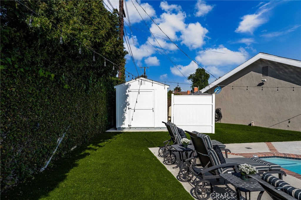 4571 Mimosa Drive