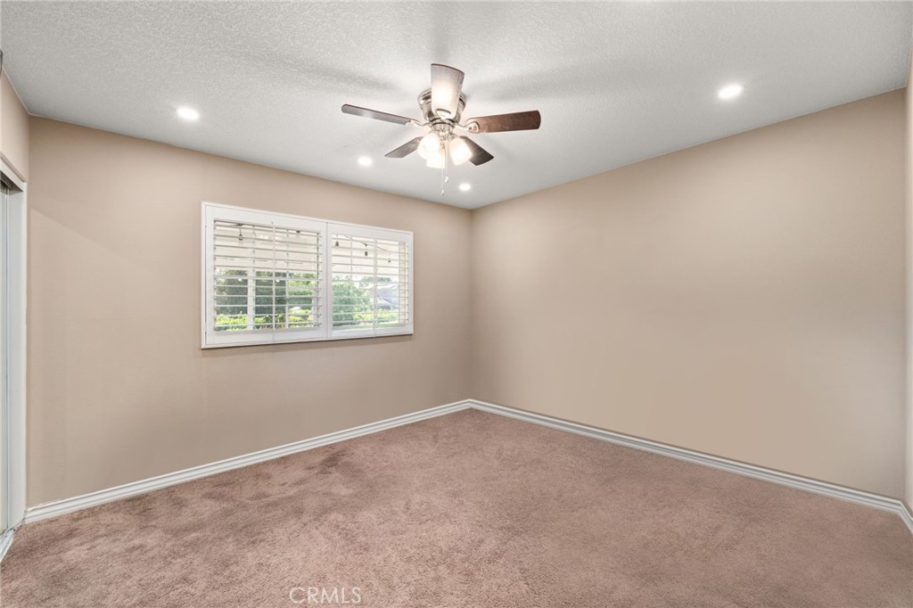 4571 Mimosa Drive