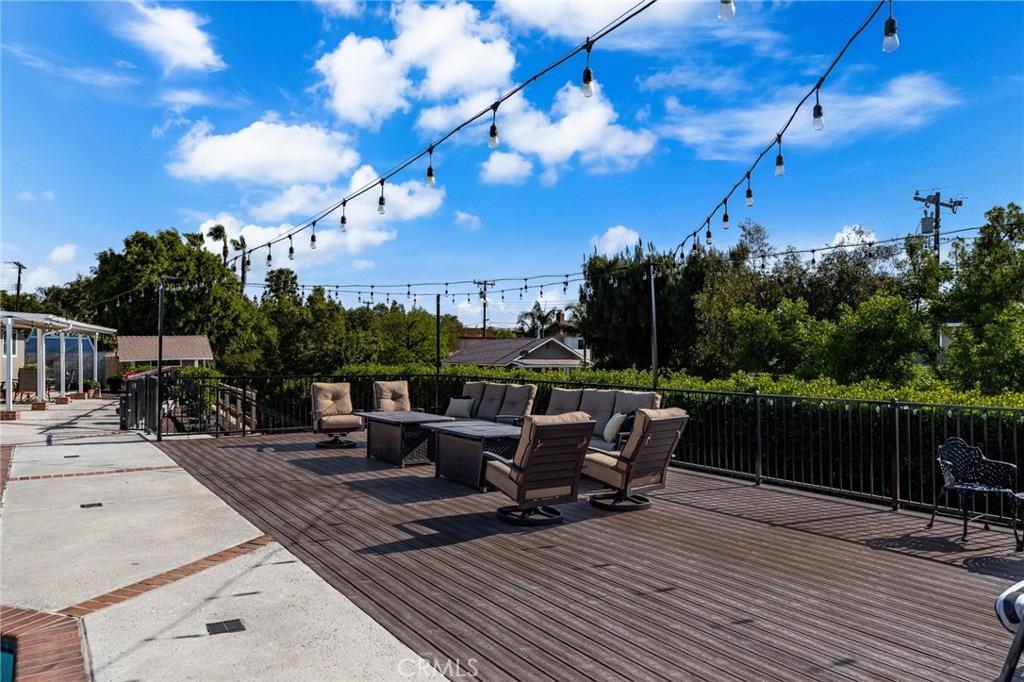 4571 Mimosa Drive