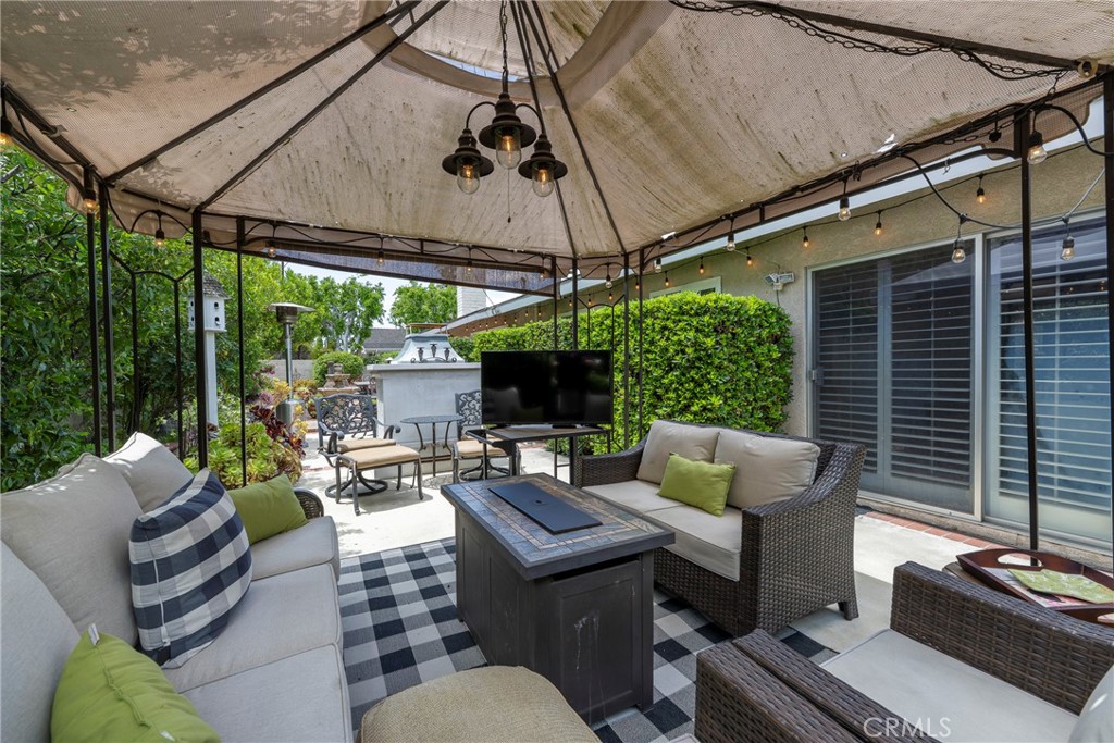 232 Somerset Drive