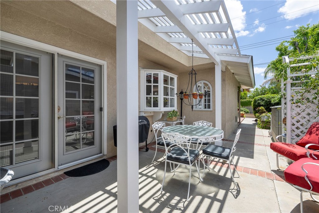 232 Somerset Drive