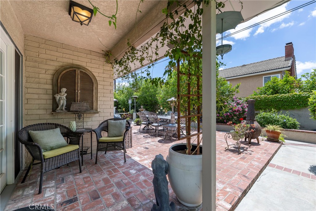 232 Somerset Drive
