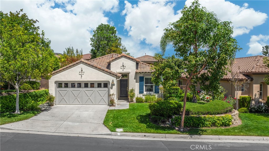 9112 Deergrass Street