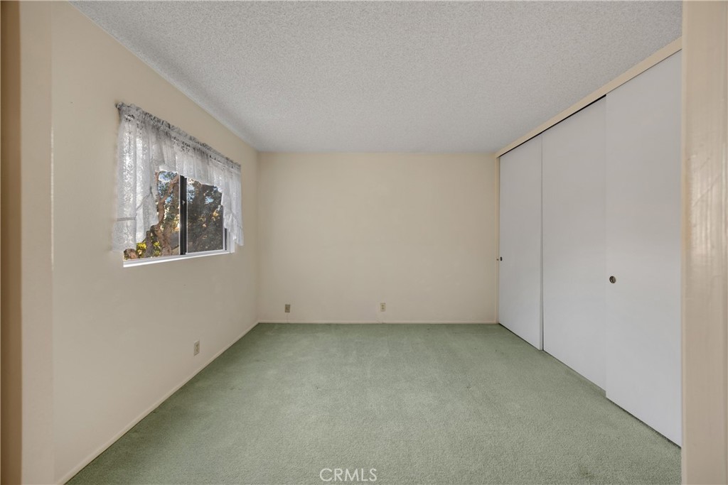 2622 N Tustin Avenue (147)