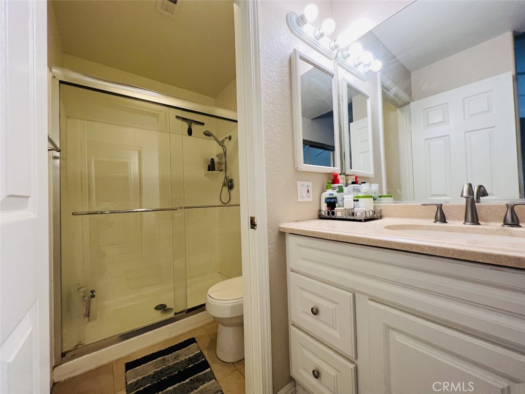 1001 Creekside Drive 173