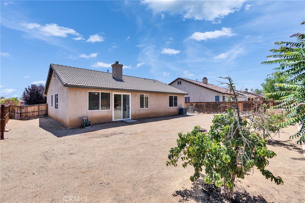 14562 Springdale Circle