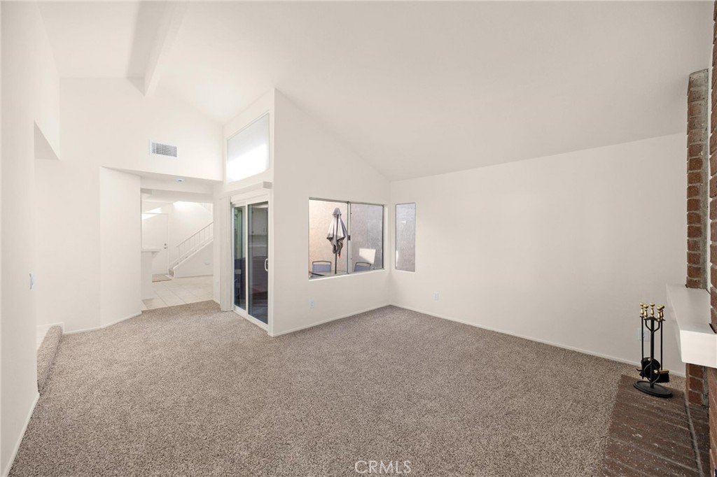 625 E Merion Street