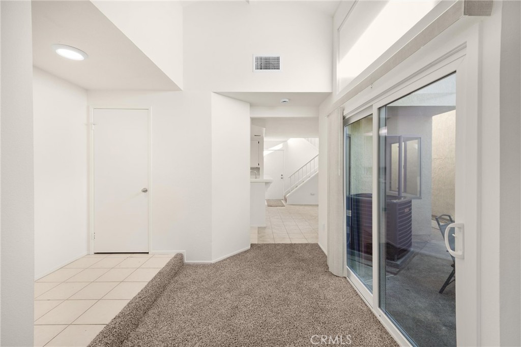 625 E Merion Street