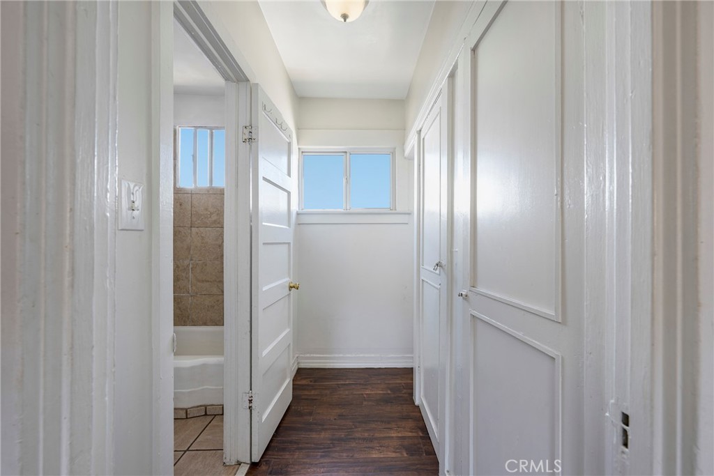 1123 S Mcdonnell Avenue