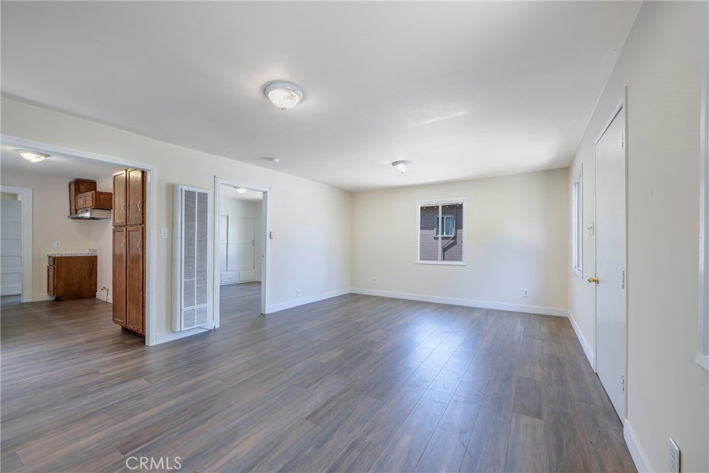 1127 S Mcdonnell Avenue