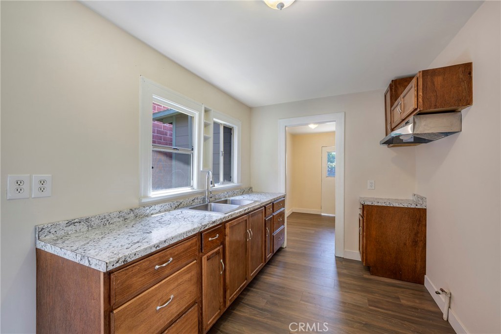 1127 S Mcdonnell Avenue