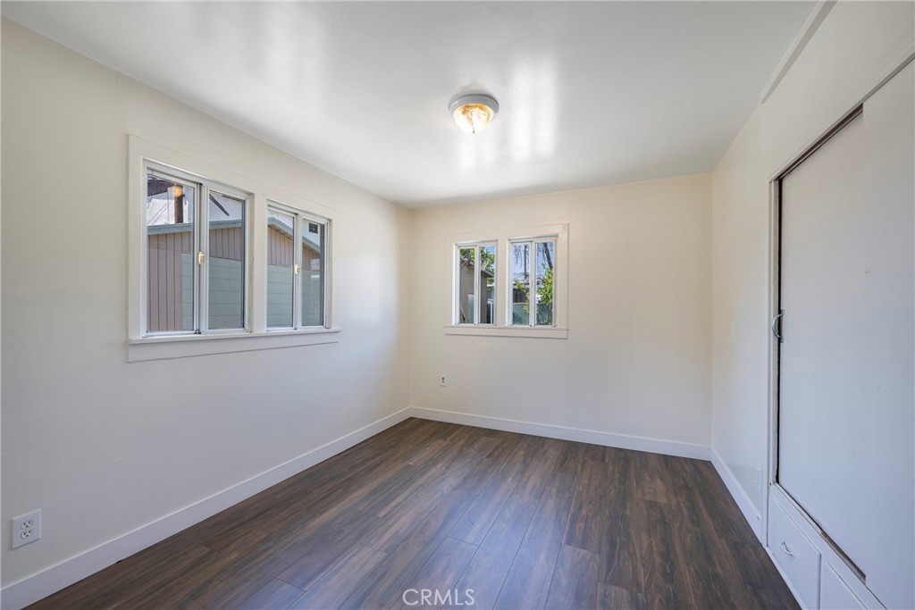 1127 S Mcdonnell Avenue