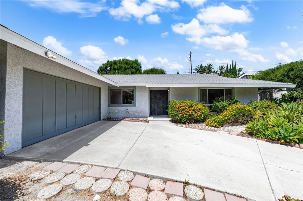 641 Casa Blanca Drive