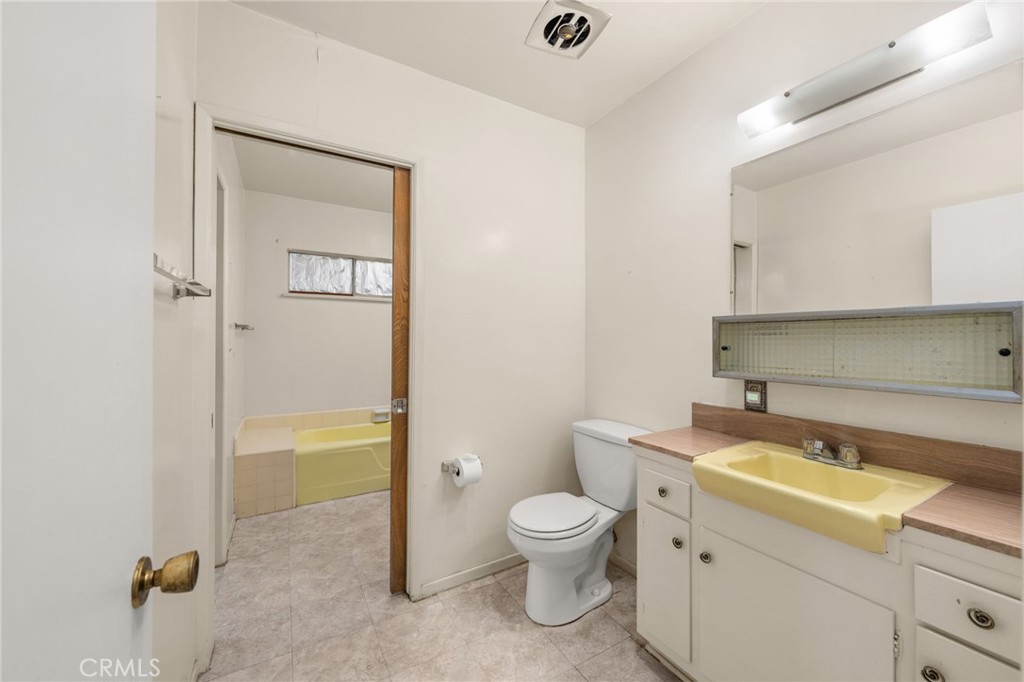 641 Casa Blanca Drive