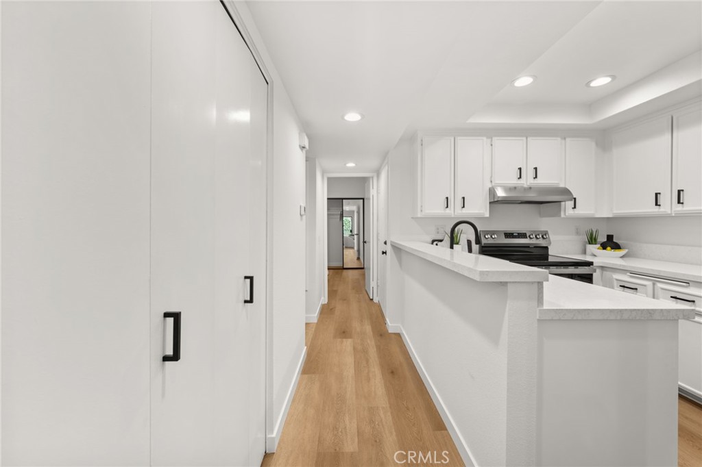 2733 Pine Creek Circle