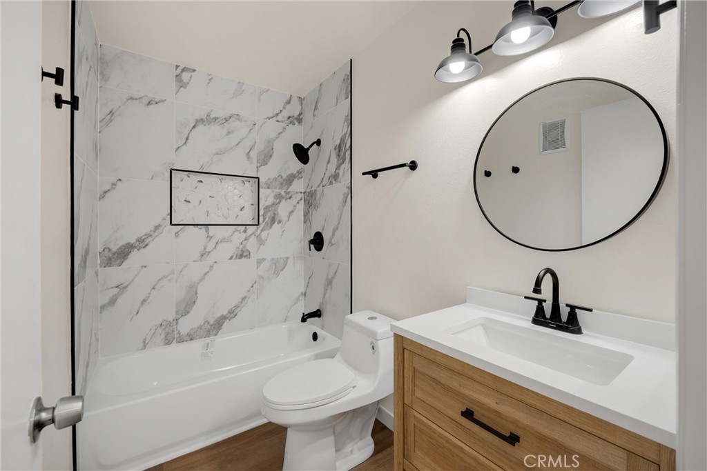 2501 W Sunflower Avenue H1