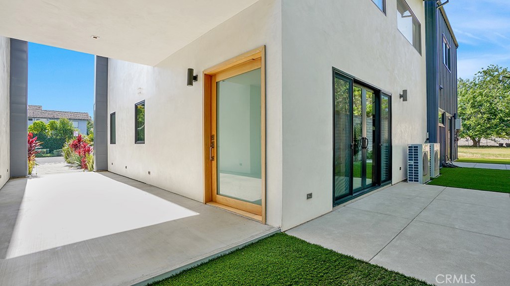 8162 Gay Street