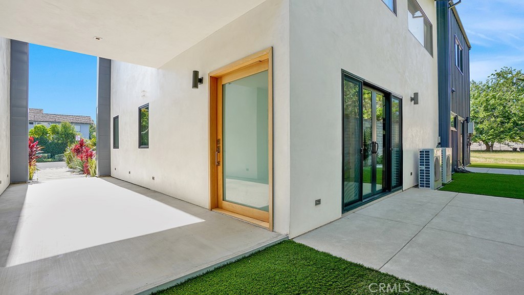 8162 Gay Street