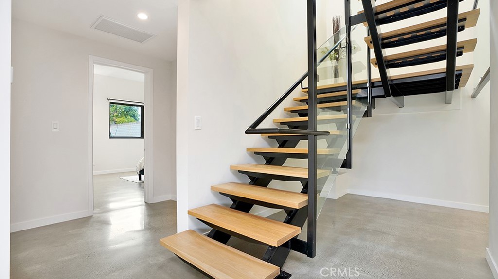 8162 Gay Street