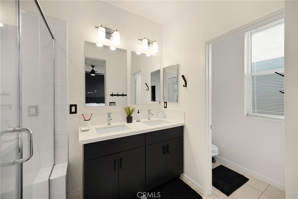 440 W Central Avenue