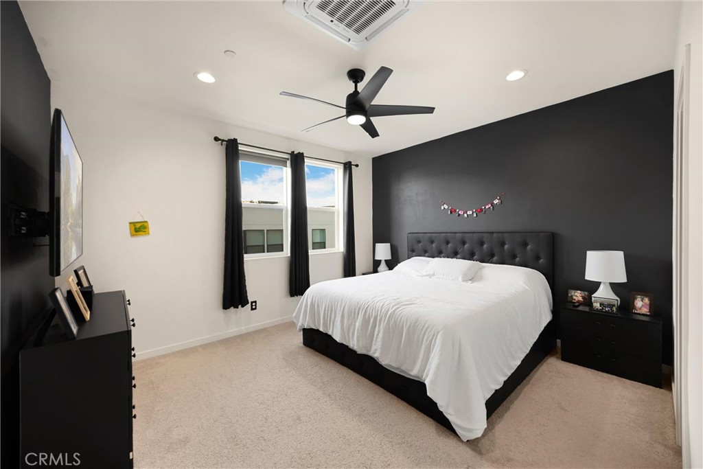 440 W Central Avenue