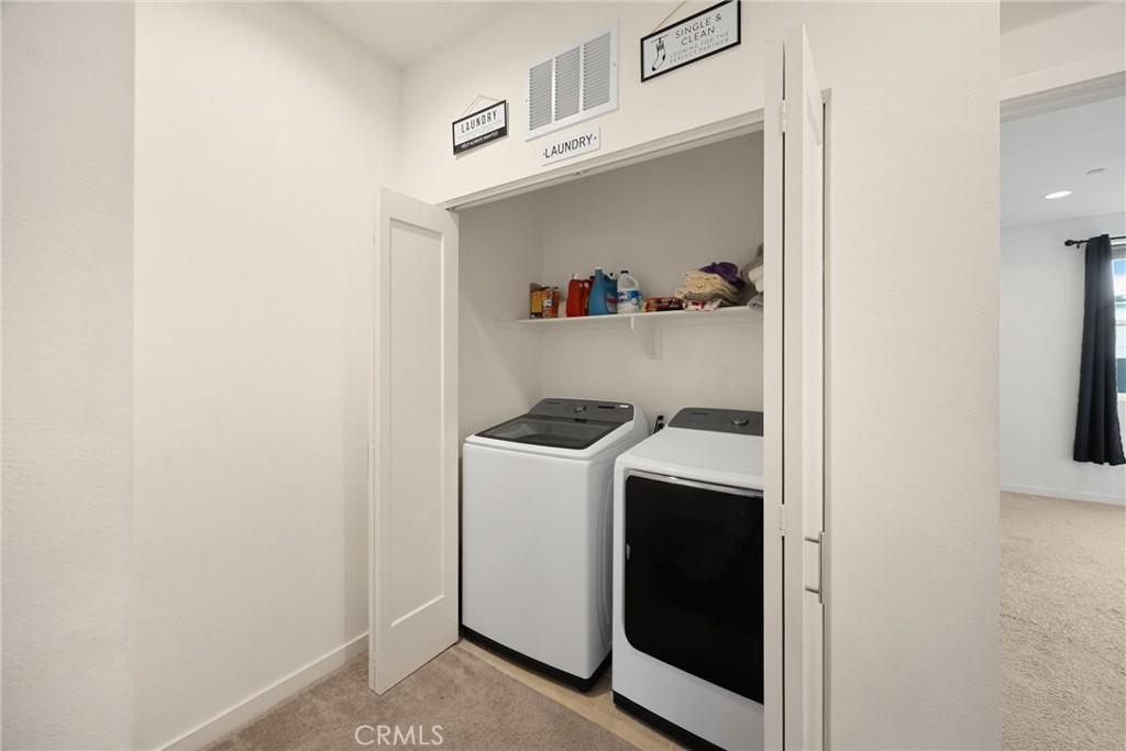 440 W Central Avenue