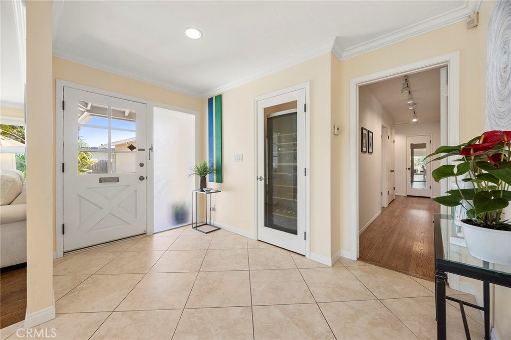 1016 N Highland Avenue