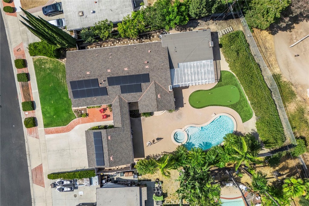 1016 N Highland Avenue