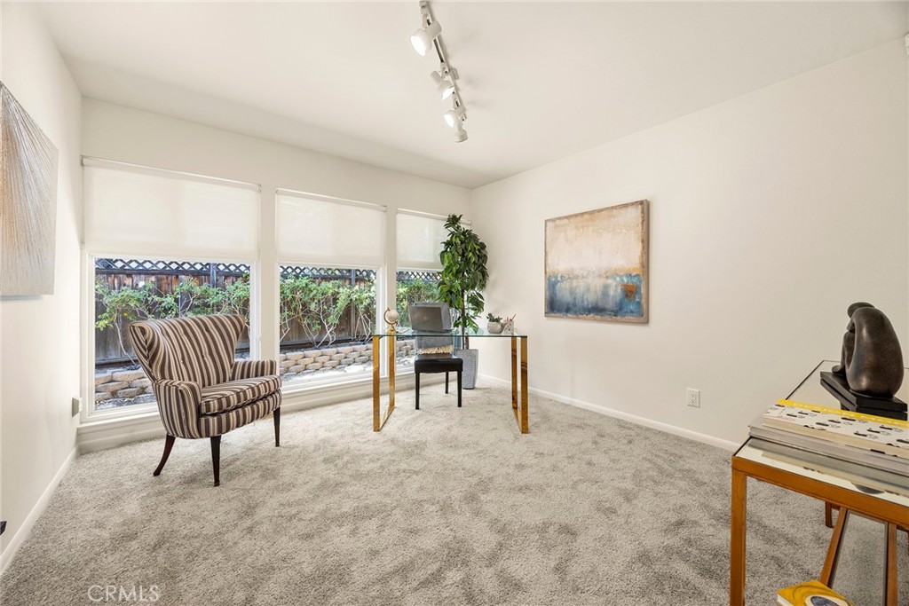 1016 N Highland Avenue