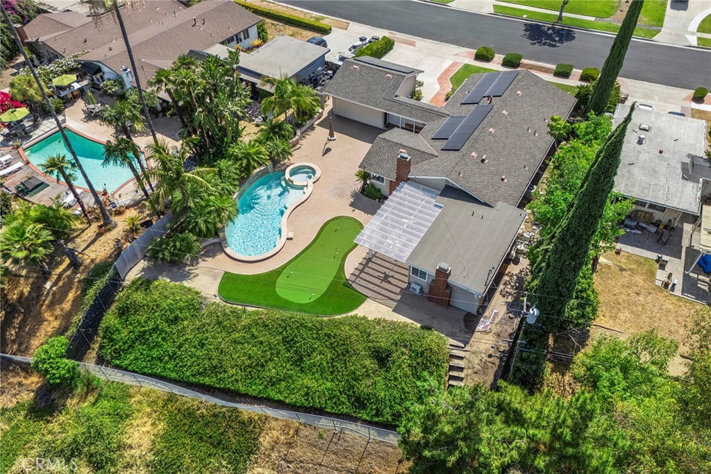 1016 N Highland Avenue