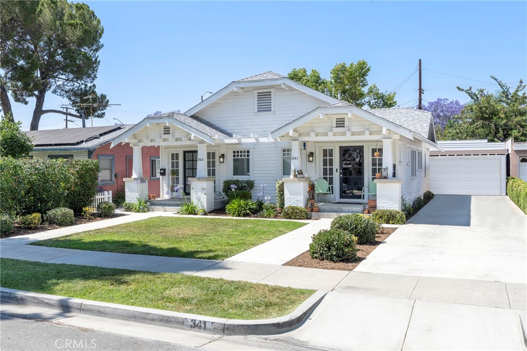 341 W Whiting Avenue