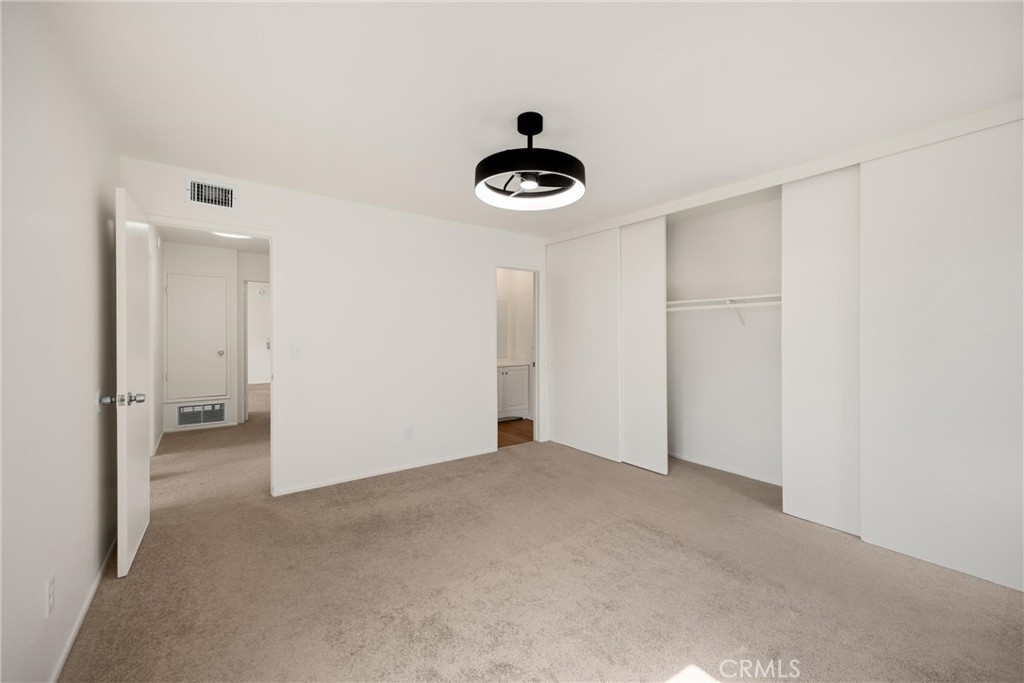 2521 W Sunflower Avenue R8