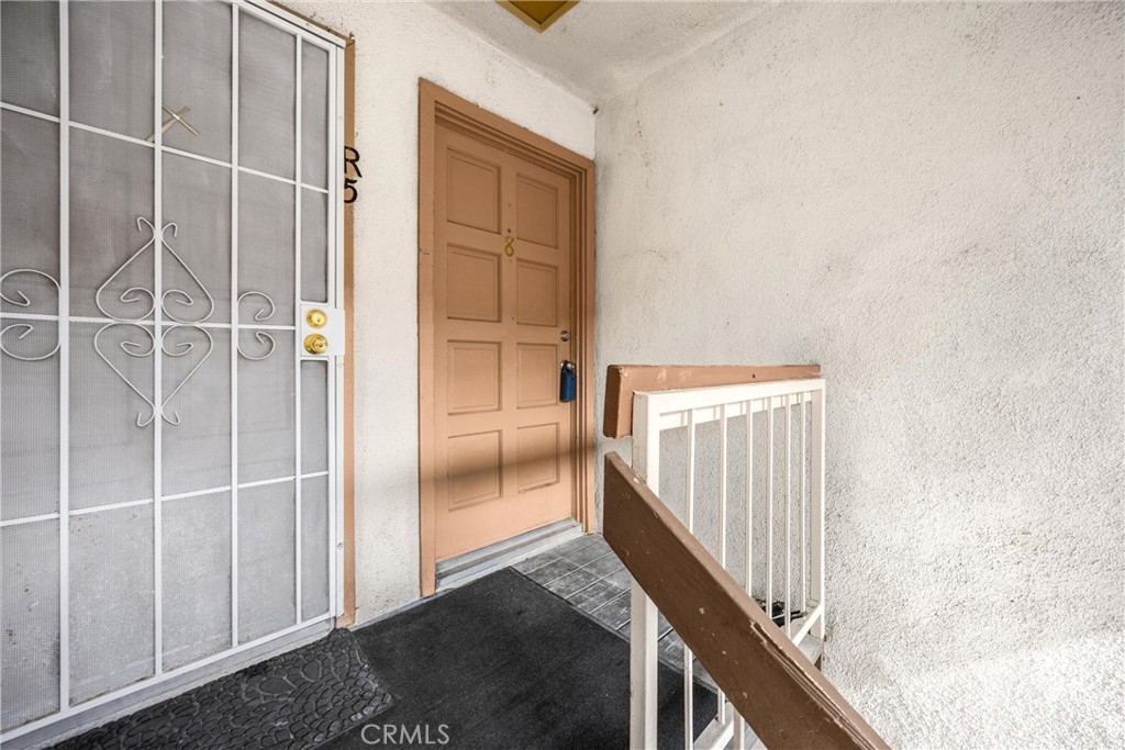 2521 W Sunflower Avenue R8