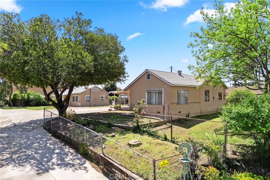 414 W Olive Avenue