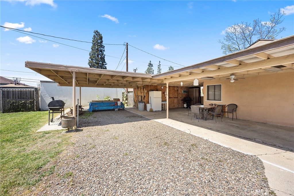 414 W Olive Avenue