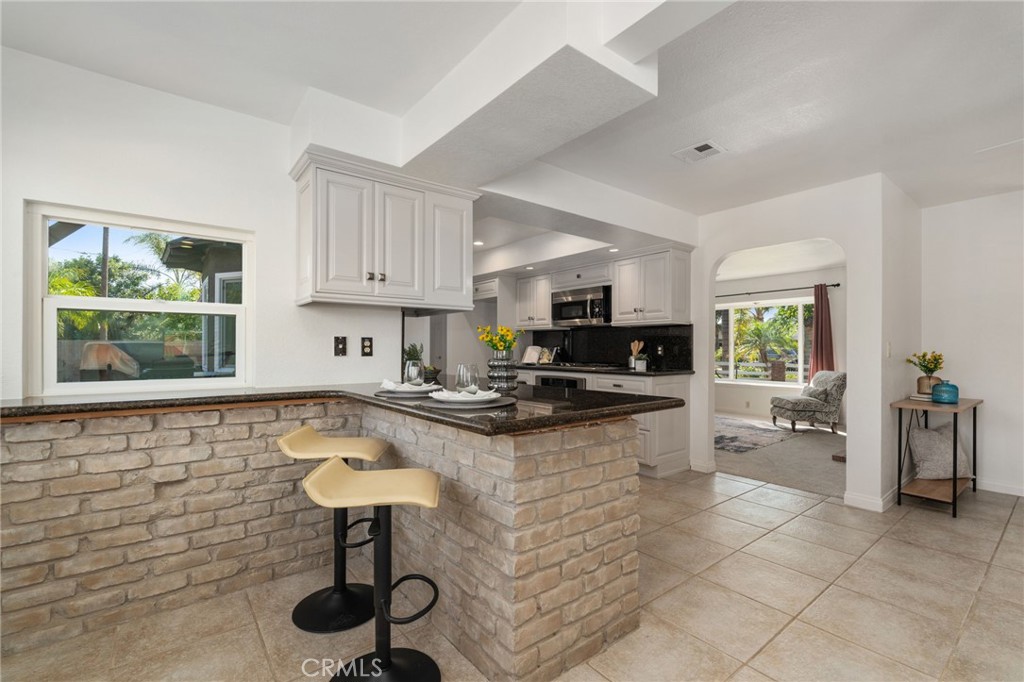 2041 Caballeros Road