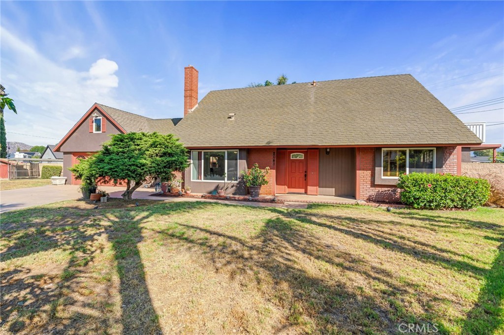 2041 Caballeros Road