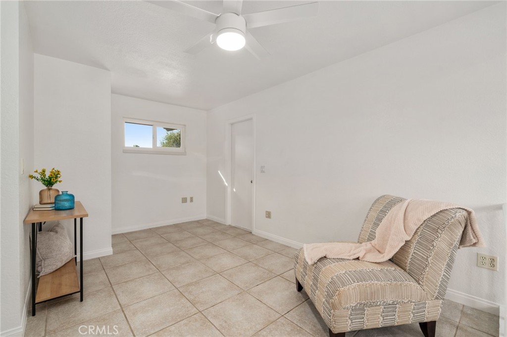 2041 Caballeros Road