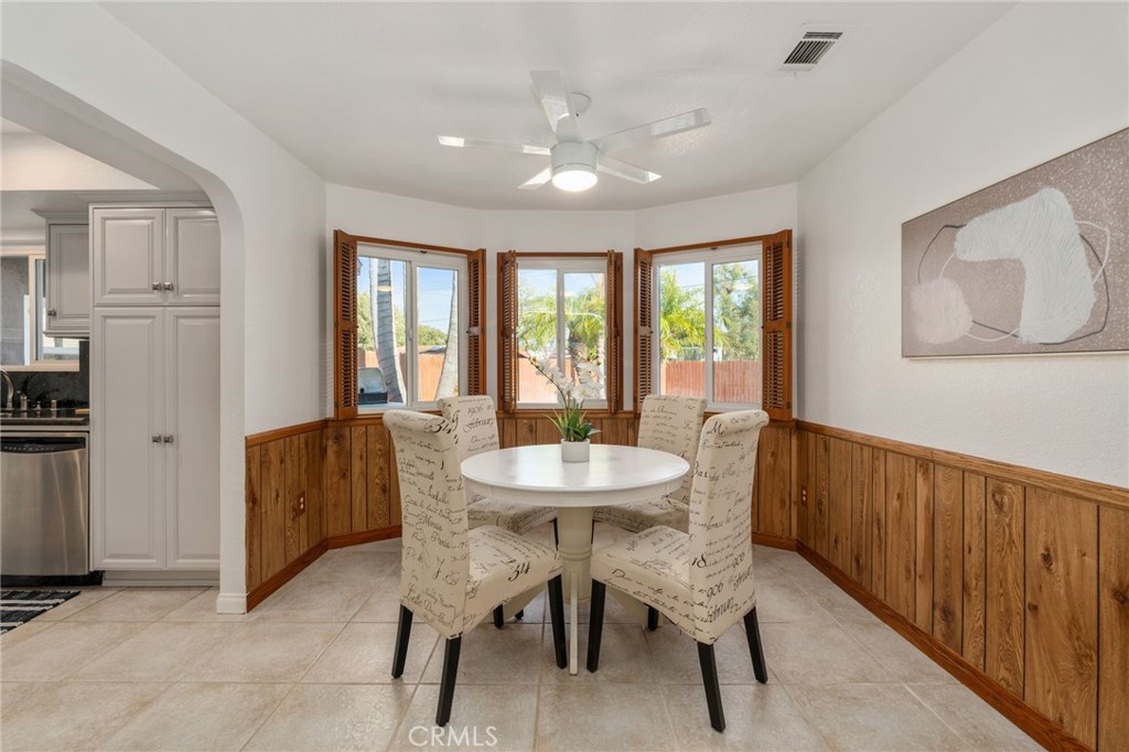 2041 Caballeros Road