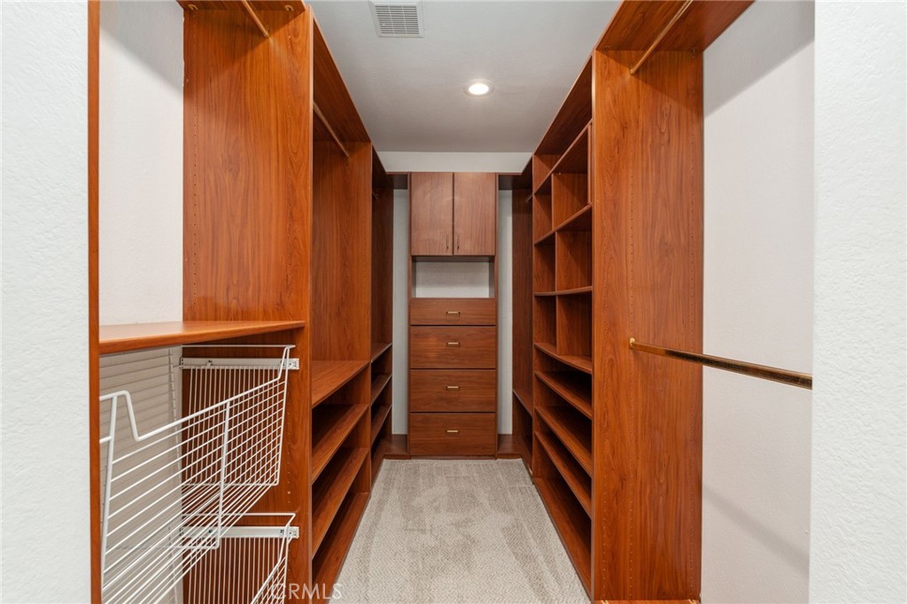 2041 Caballeros Road