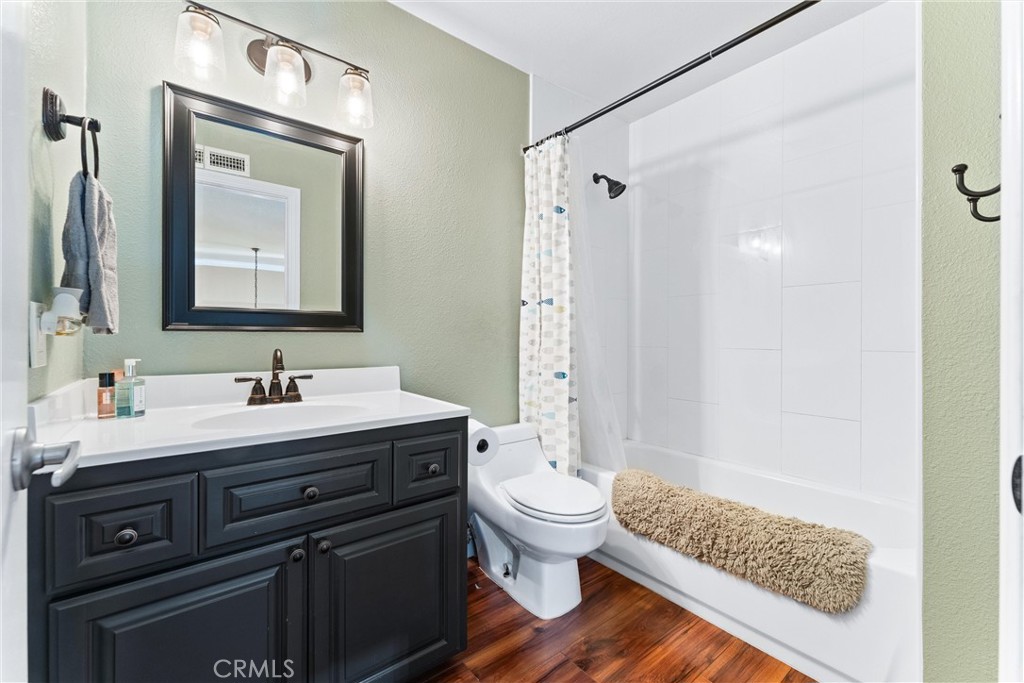 6511 E Paseo Alcazaa