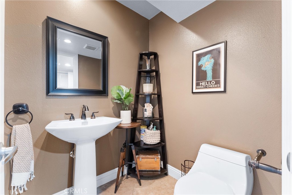 6511 E Paseo Alcazaa