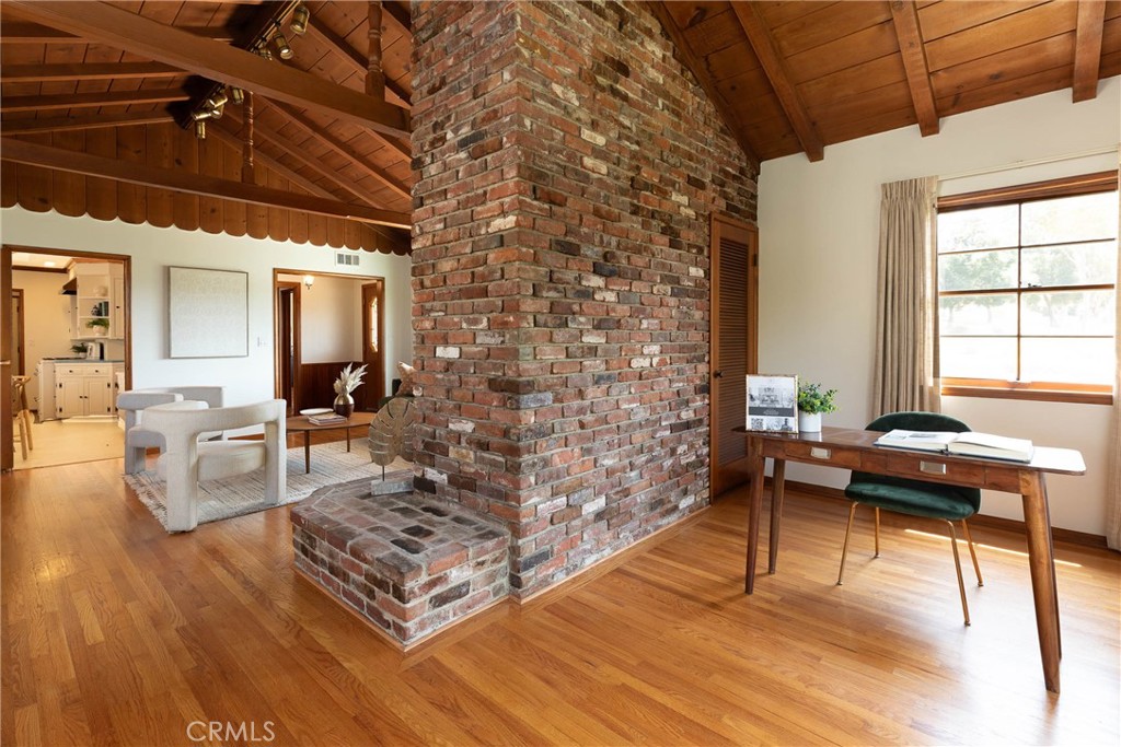 1301 W Malvern Avenue