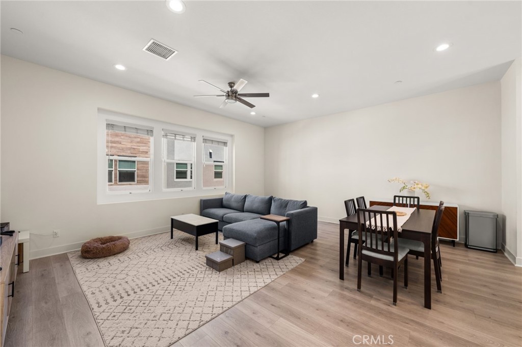 921 E Mason Lane 28