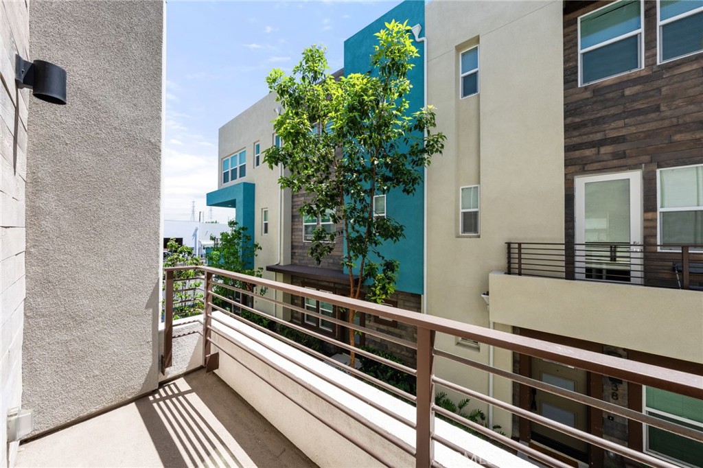 921 E Mason Lane 28